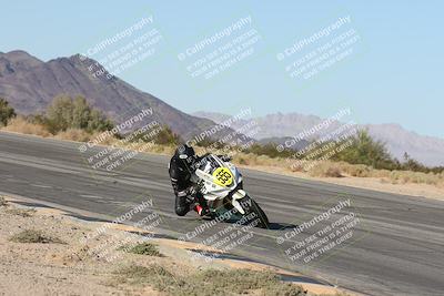 media/Oct-04-2025-CVMA (Sat) [[408bcdd6e4]]/Race 15-Femmewalla-Femmewalla UL/